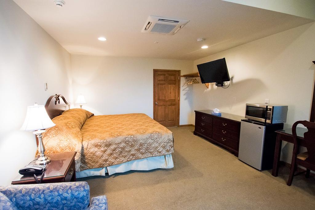 Sutton Inn Elkton Ngoại thất bức ảnh